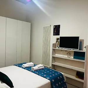  Apartment Sweet Life House Cavour Italy