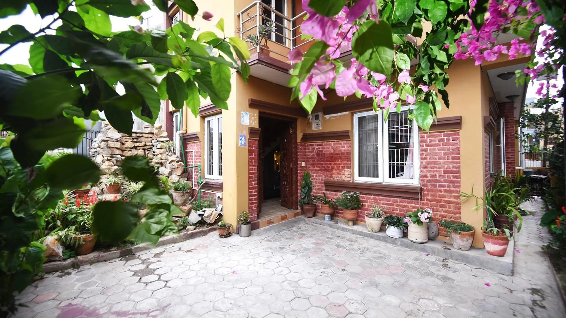 Mums Homestay & Studio Apartments Kathmandu